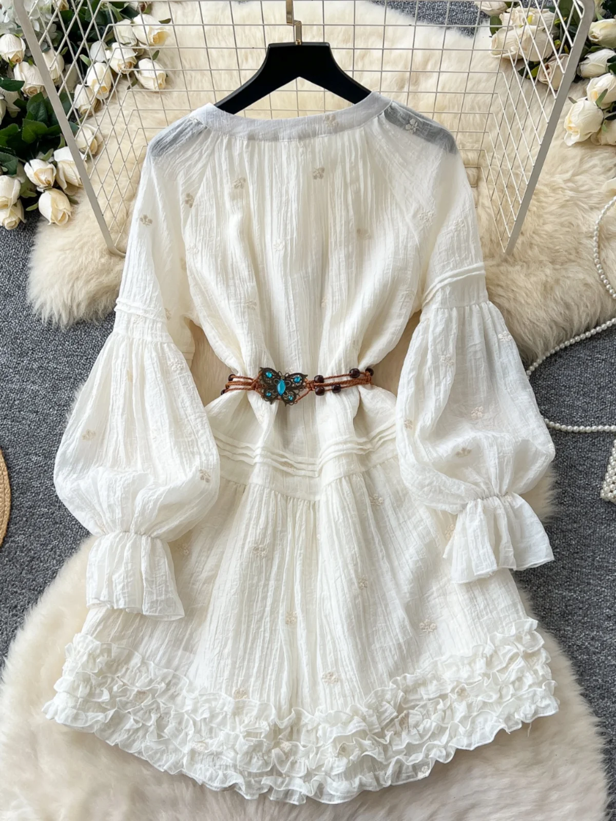 Vaion Sle Femme Dr 2025 Printemps Ceinture Taille Bouton unique Lanterne Sve Ourlet en dentelle Fée Or Jupe Version coréenne...