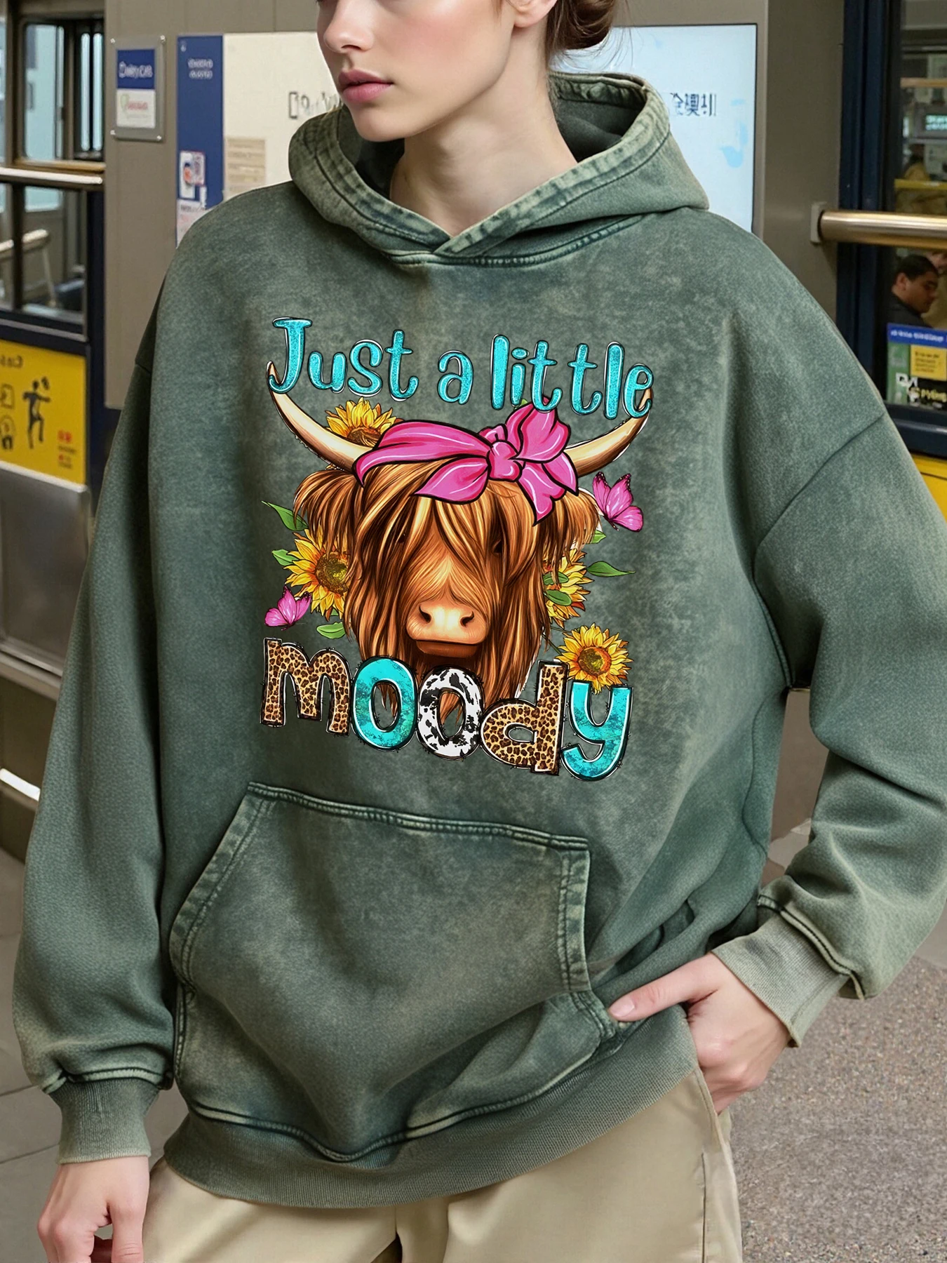 Gewoon een beetje humeurige roze strik koe print dames gewassen hoodies all-match katoenen hoody zak losse streetwear herfst winterkleding