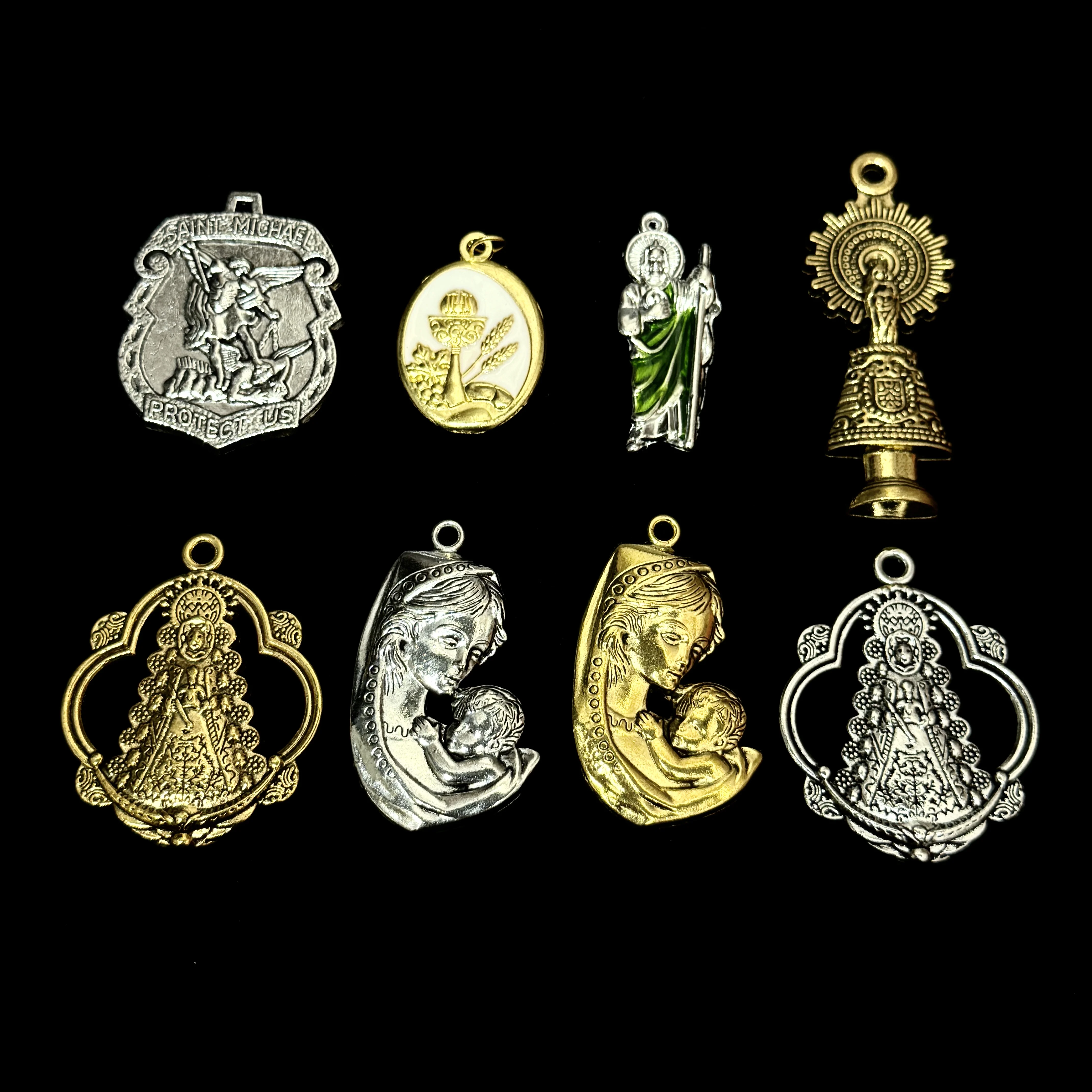 5Pcs Relief Saint Virgin Mary Medal Zinc Alloy Enamel Holy Grail Religious Pendant DIY Rosary Necklace Charm