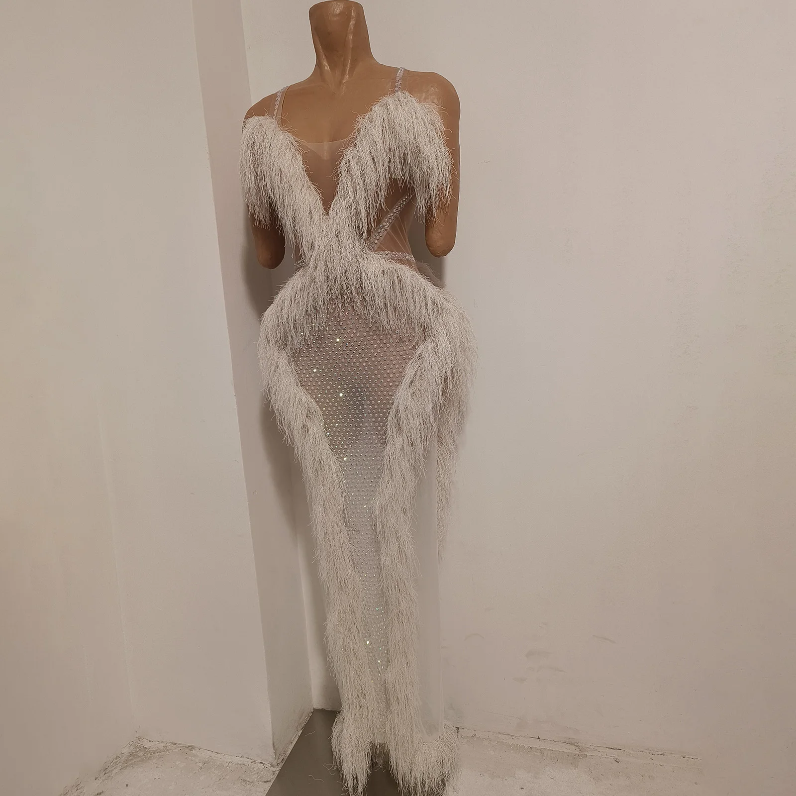 Luxuriöses Weißes Fransen-Stra – Sexy Mesh Sheer Bodycon Dress Bewertung und Preis