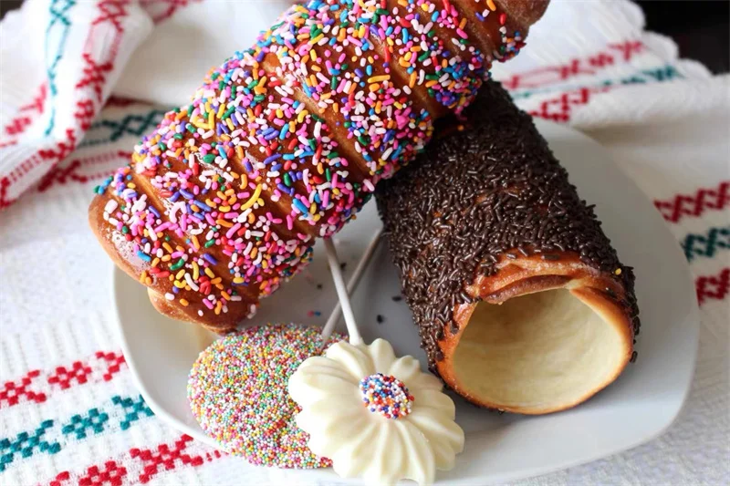 

Машина для выпечки кексов-трубочек, оборудование для пекарни