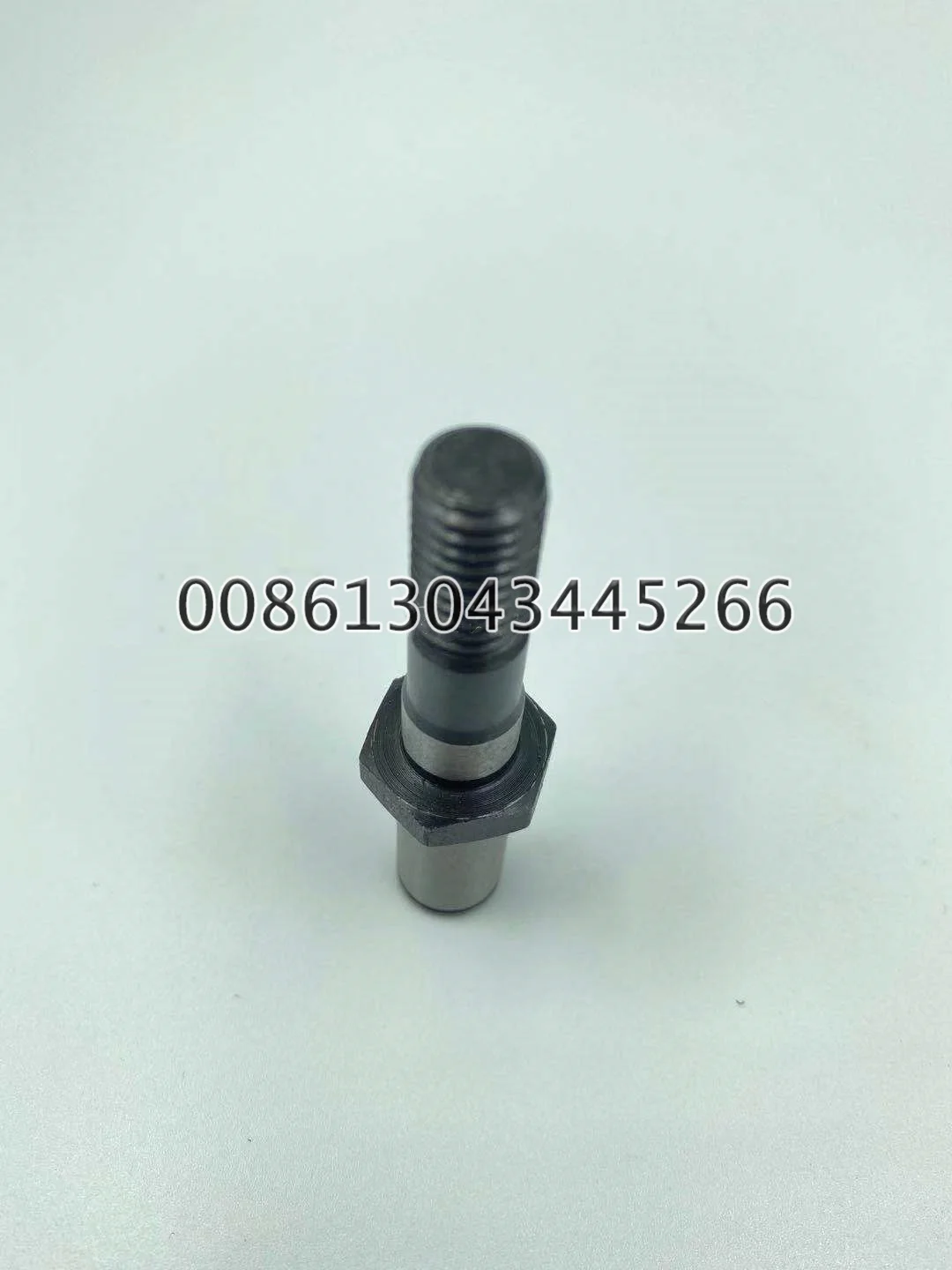 Best Quality 1 Piece 69.013.045 For HD GTO52 Machine Threaded Bolt,HD Machine spare parts