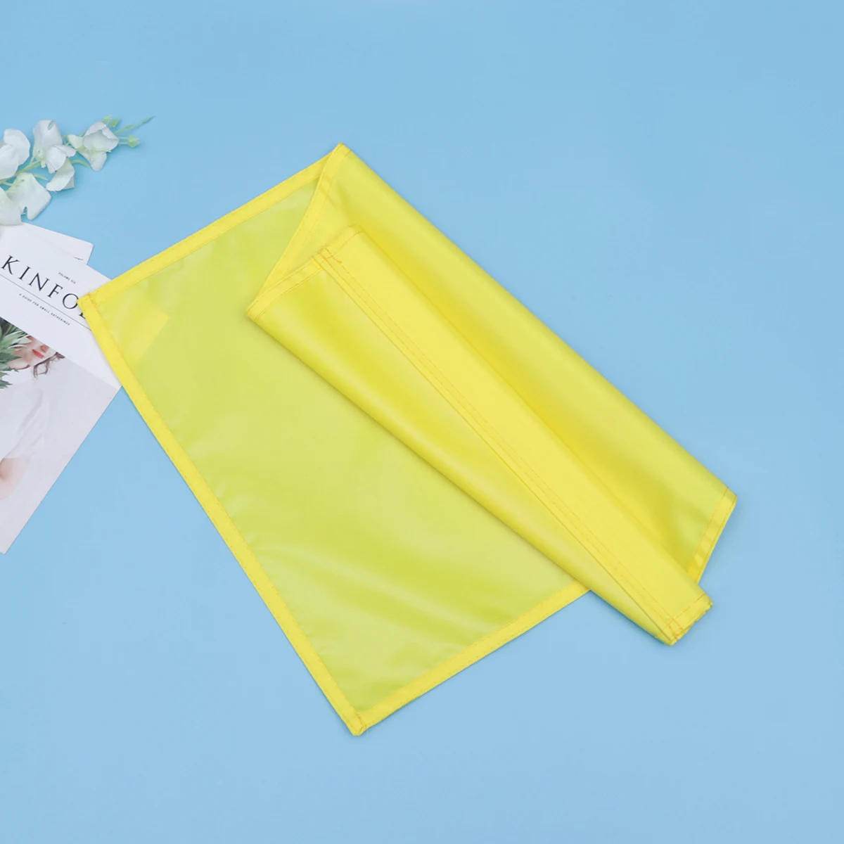 

Yellow Flag Flags Outdoor Golf Putting Garden Training Practice for Yard Maker Banner