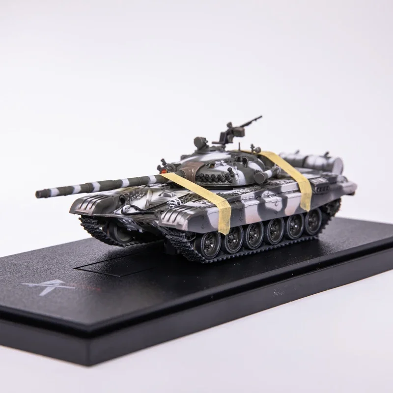 2024 New 1:72 Scale Plastics Russian T-72A Main Battle Tank Model Militarized Combat Track Type Classics Collection