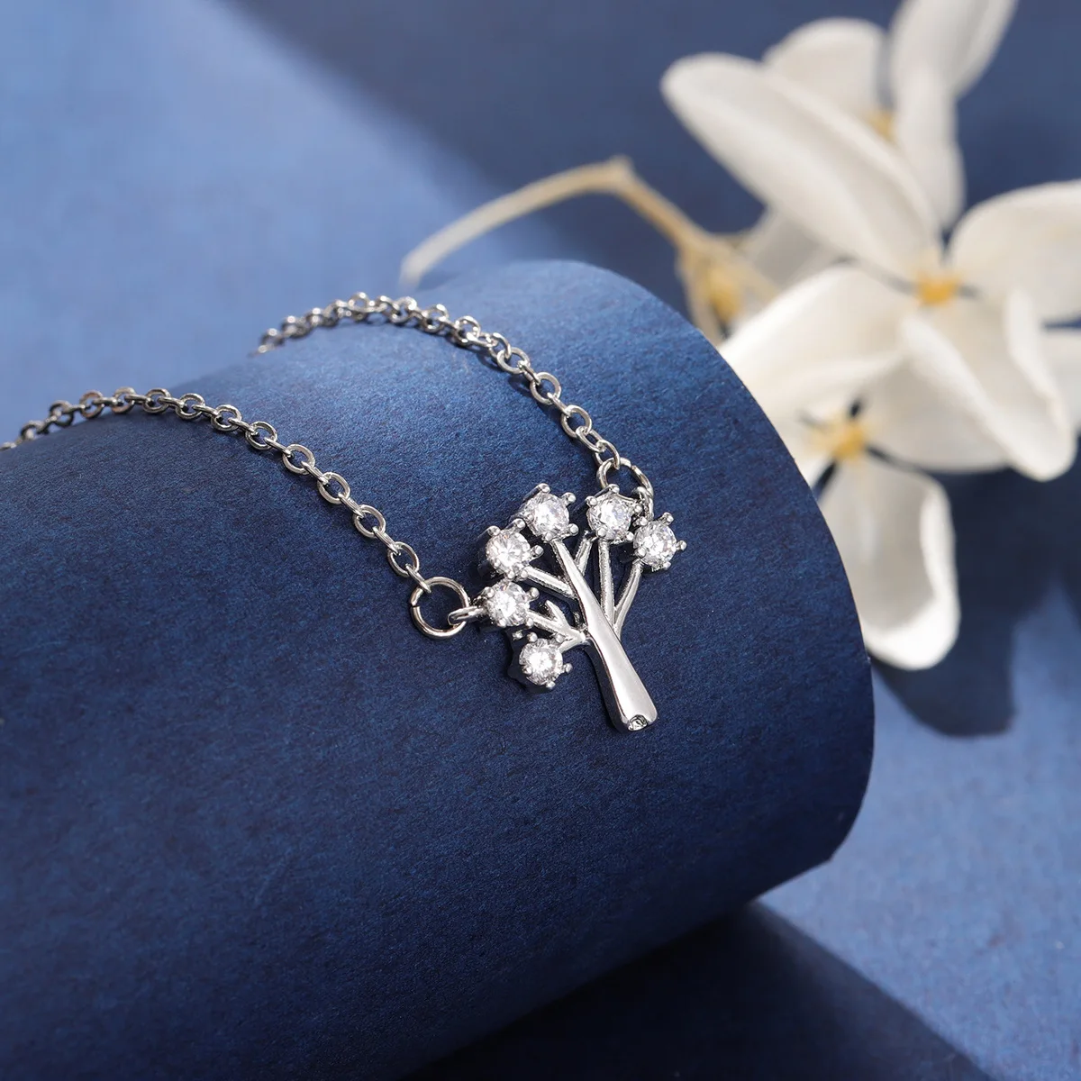 

Счастливая рождественская елка, кристалл, стерлинговое серебро 925, корейская мода, популярные ювелирные изделия, цепочка на ключицы, кулон, ожерелья XL113