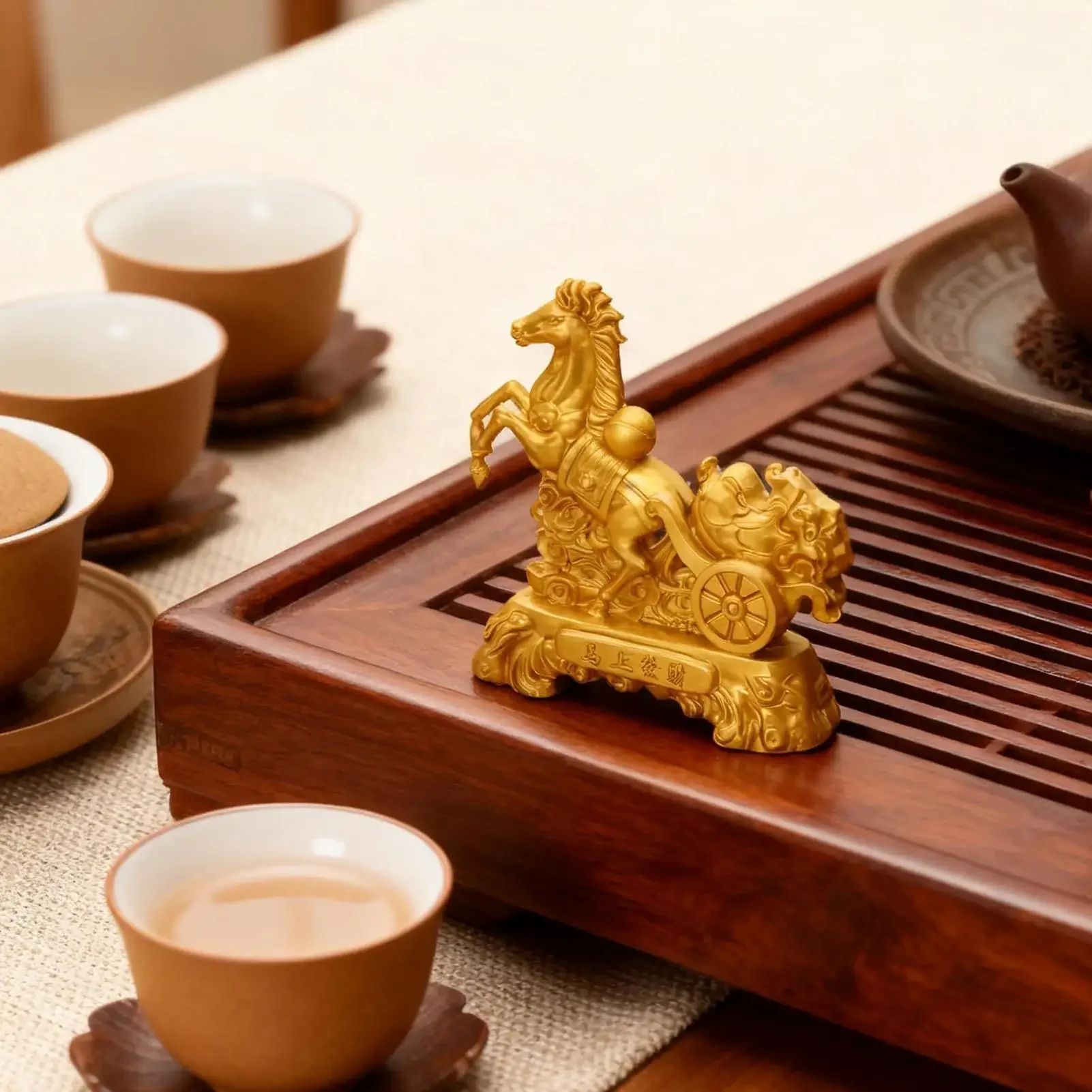 2026 Chinese New Year Horse Statue Golden Metal Decorative Desktop Figurine Feng Shui Decoration Symbolizes Wealth Good Fortune view 4