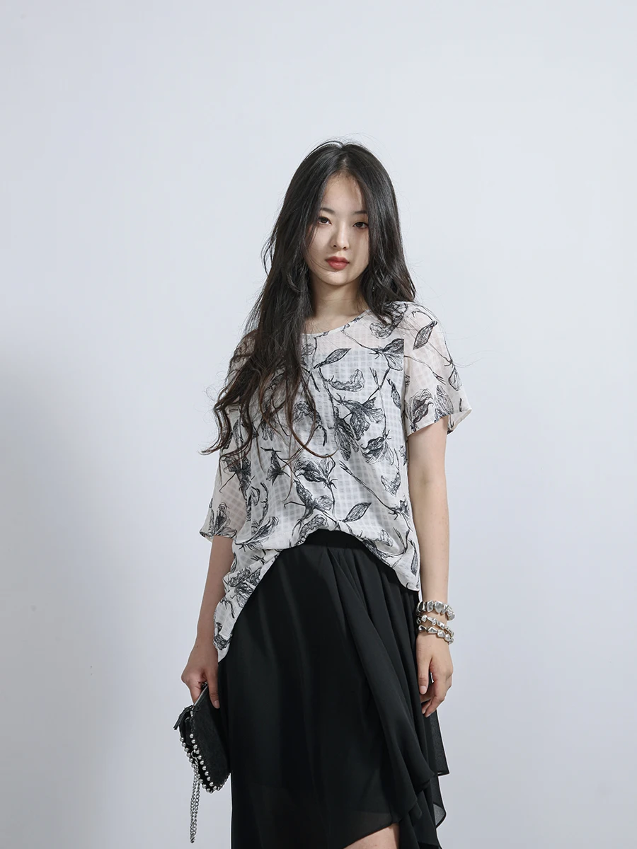 

Original Design Spring Summer New Sle Women's Ele ort Sve Asymmetrical Hem Wide Ne Chiffon Top Faionable