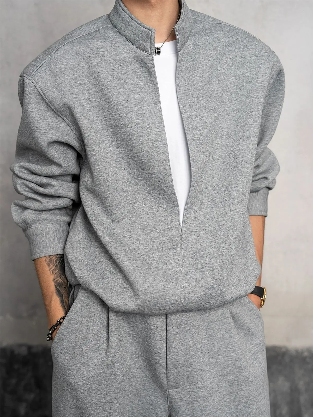 カジュアル、ワイド、多用途、フェイクツーピーススウェットシャツ、メンズ秋ルーズワイドレッグスウェットシャツカジュアルスーツ