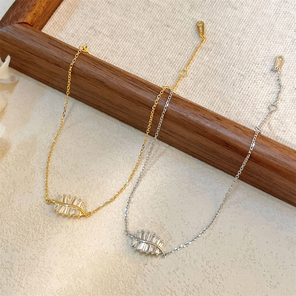 

Korean Style S925 Sterling Silver Jewelry Step Cut Square Zircon Tree Leaf, Premium and Exquisite, Minimalist INS Style Bracelet