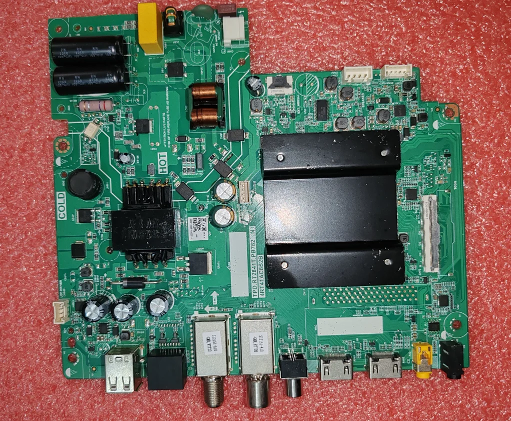 TPD.RT2841T.PB782(N)  4RT4AC8S2B   Three in one TV motherboard, tested well, physical photo