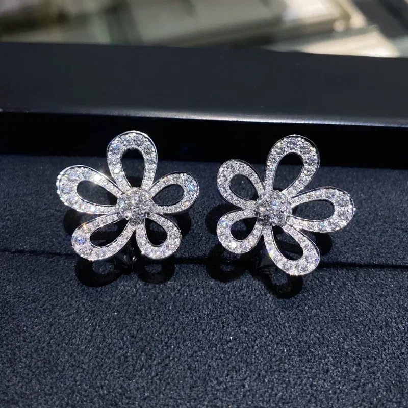 

SFE 925 Sterling Silver High Quality Fashion Exquisite Diamond Multi-Flower Earrings Temperament Luxury Jewelry Gifts For Friend