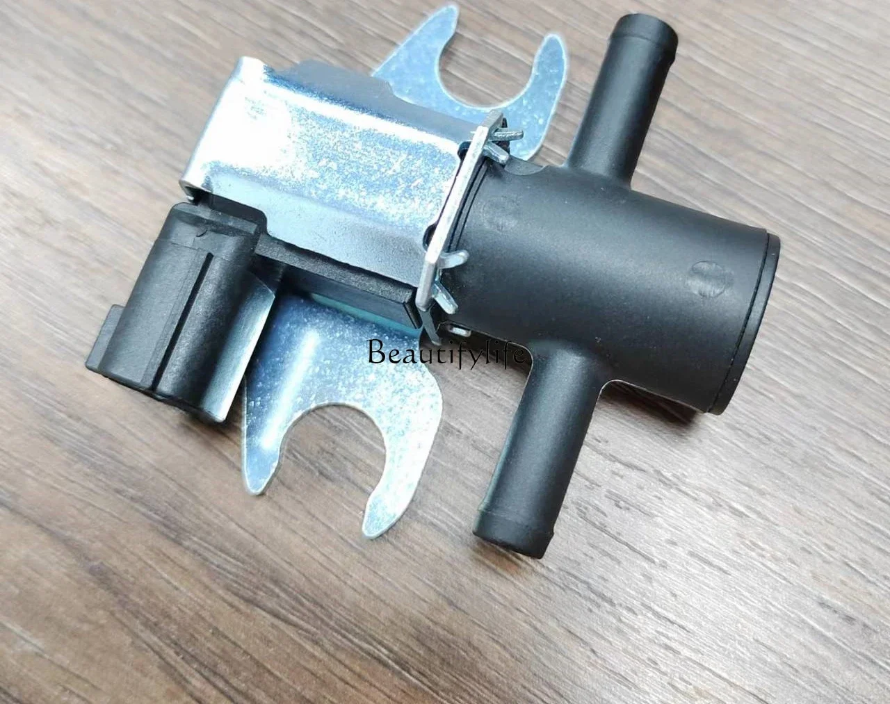 JJ accessoriesJK5T46696 PV654 DCF414 Automobile carbon tank vacuum solenoid valve DCF414