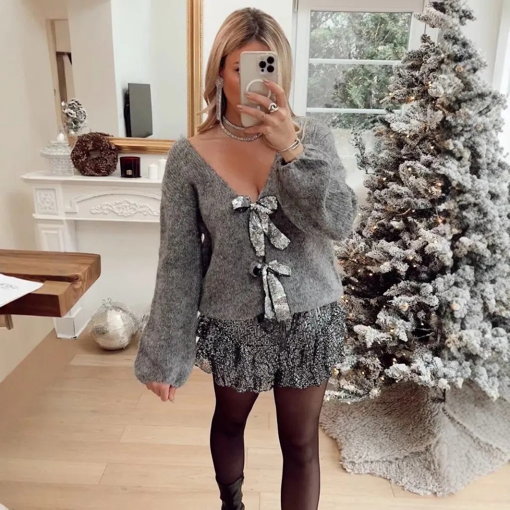 

Spring Women's Loose Knitted Sweater Cardigan with Sequin Bow Decorations European And American Style Fashion
