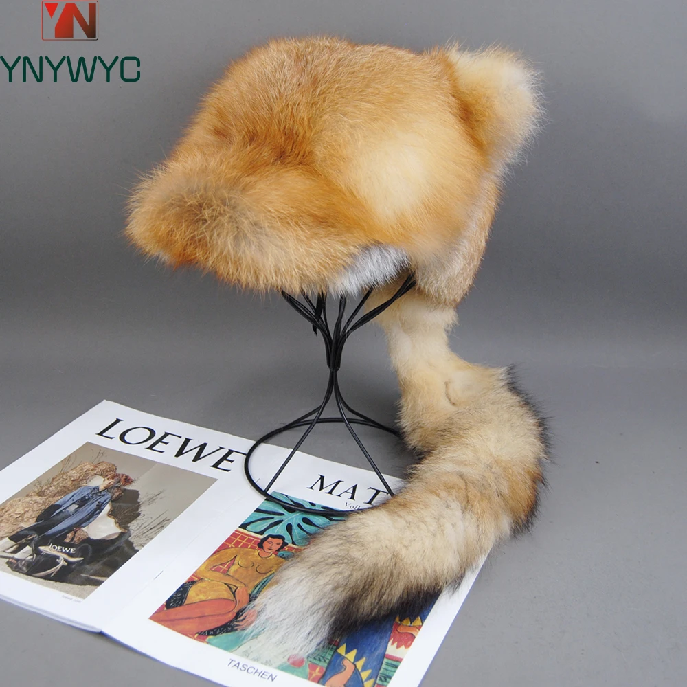 

New Fashion Winter Natural Fox Fur Hat Warm Soft Fluffy Real Fox Fur Bomber Hats Luxurious Women Quality Handmade Real Fox Caps