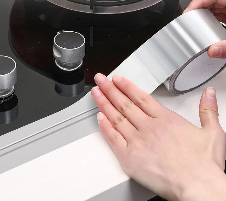 Aluminiumfolienband, 5–10 m, wasserdicht, ölbeständig, selbstklebend, für Küche, Herd, Spüle, Spaltabdichtungsstreifen, hitzebeständig, für Arbeitsplattenkanten – Detail 1