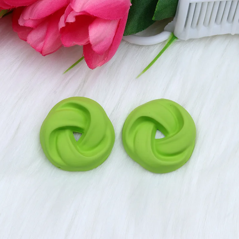 2023 New Candy Color Twist Circle Three-dimensional Spray Paint Earrings Fashion Korean Hollow Women Jewelry