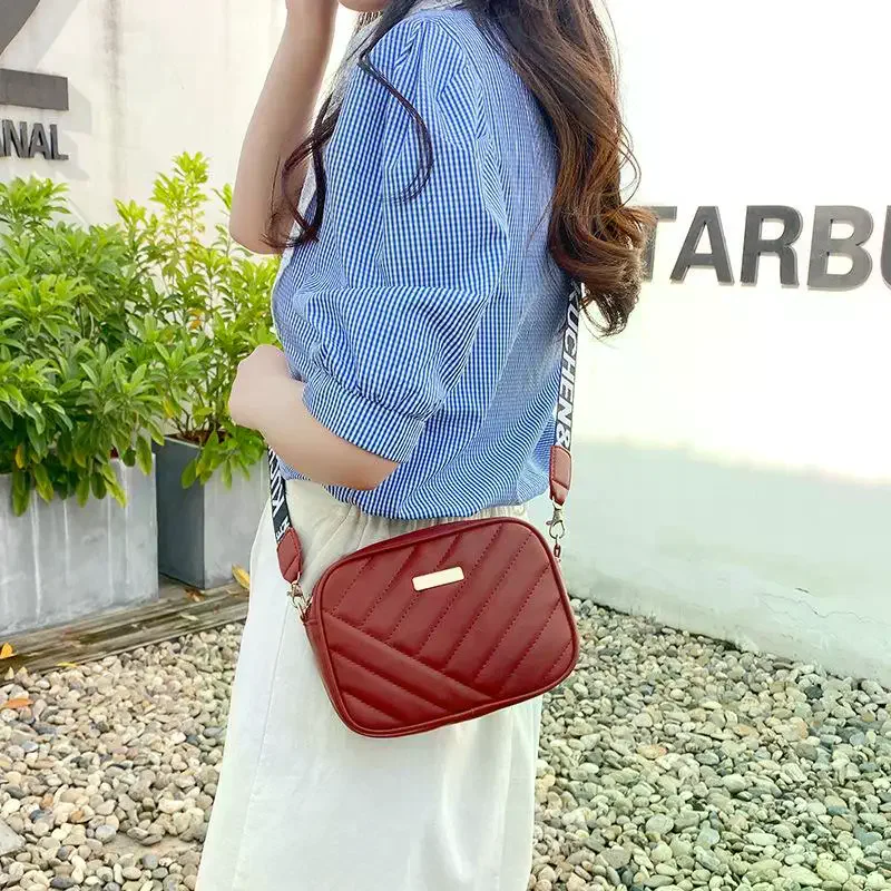 

Ladies Casual Exquisite Handbag High-end Summer Lightweight Women's Tote Bag Large Capacity for Shopping Travel Work Gift