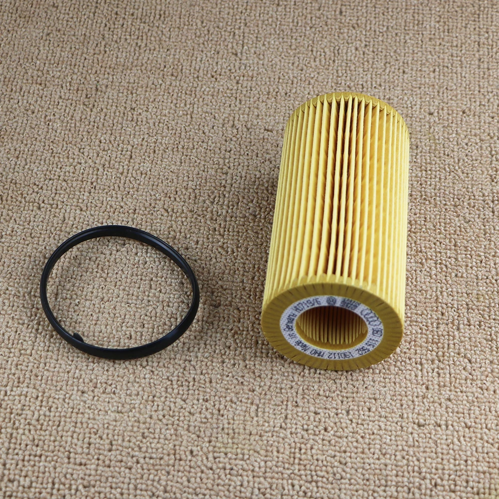 06D115562 Engine Oil Filter 2.0L For Audi Q3 TT SEAT Skoda Octavia VW Polo Eos 2006 2007 2008 2009 2010 2011 2012 2013 2014 2015