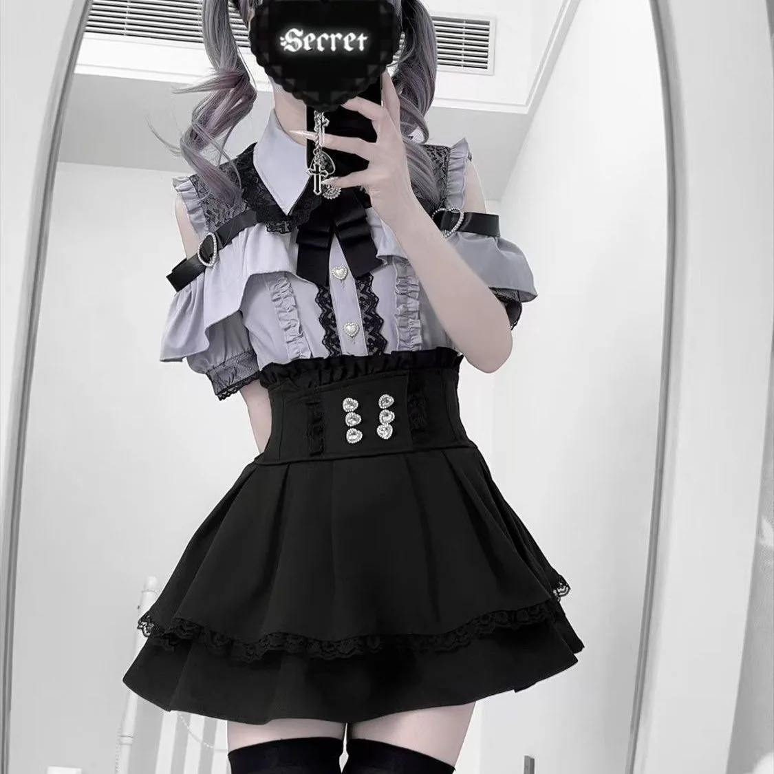 

Japanese Subculture Jirai-kei Mass-Produced Short-Sleeve Shirt High-waisted Skirt Set Y2K Off-Shoulder Lace Kawaii Outfit