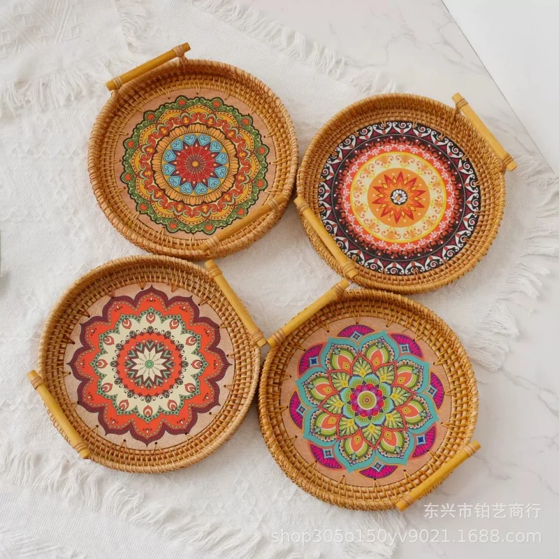 

New 1PC Rattan Woven Round Tray with Strap Handles - Picnic Essential & Home Organizer for Bread, Snacks & Fruits
