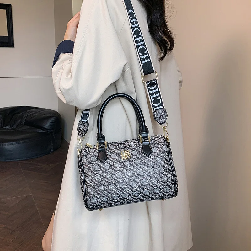 

Новинка 2023 года, сумка на цепочке в стиле ретро — стеганая кожаная сумка через плечо, деловой органайзер для женщин