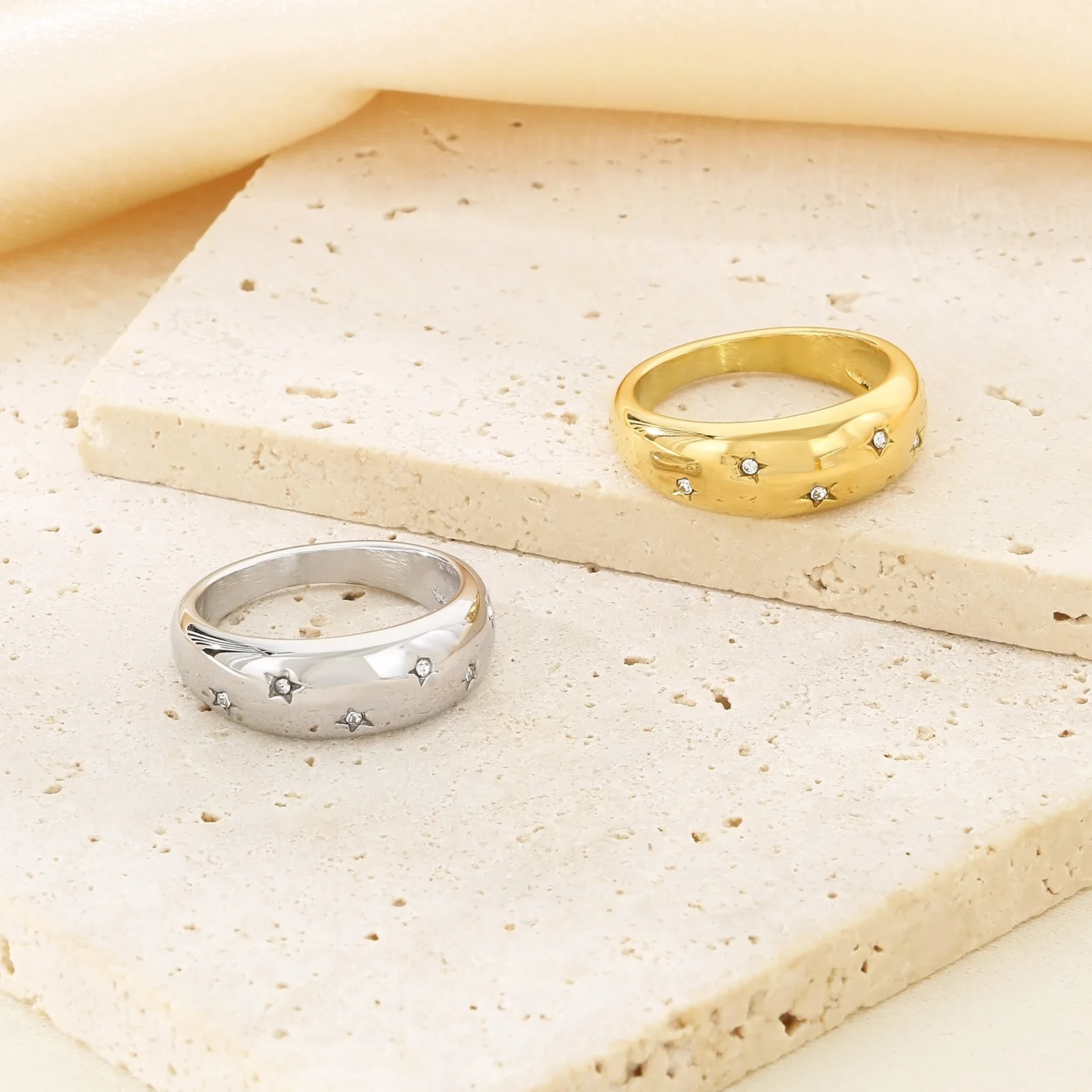 Kalen Stainless Steel Chunky Ring for Women Girl Trendy Geometric Circle Stack Gold Plated Ring Minimalist Party Wedding Jewelry