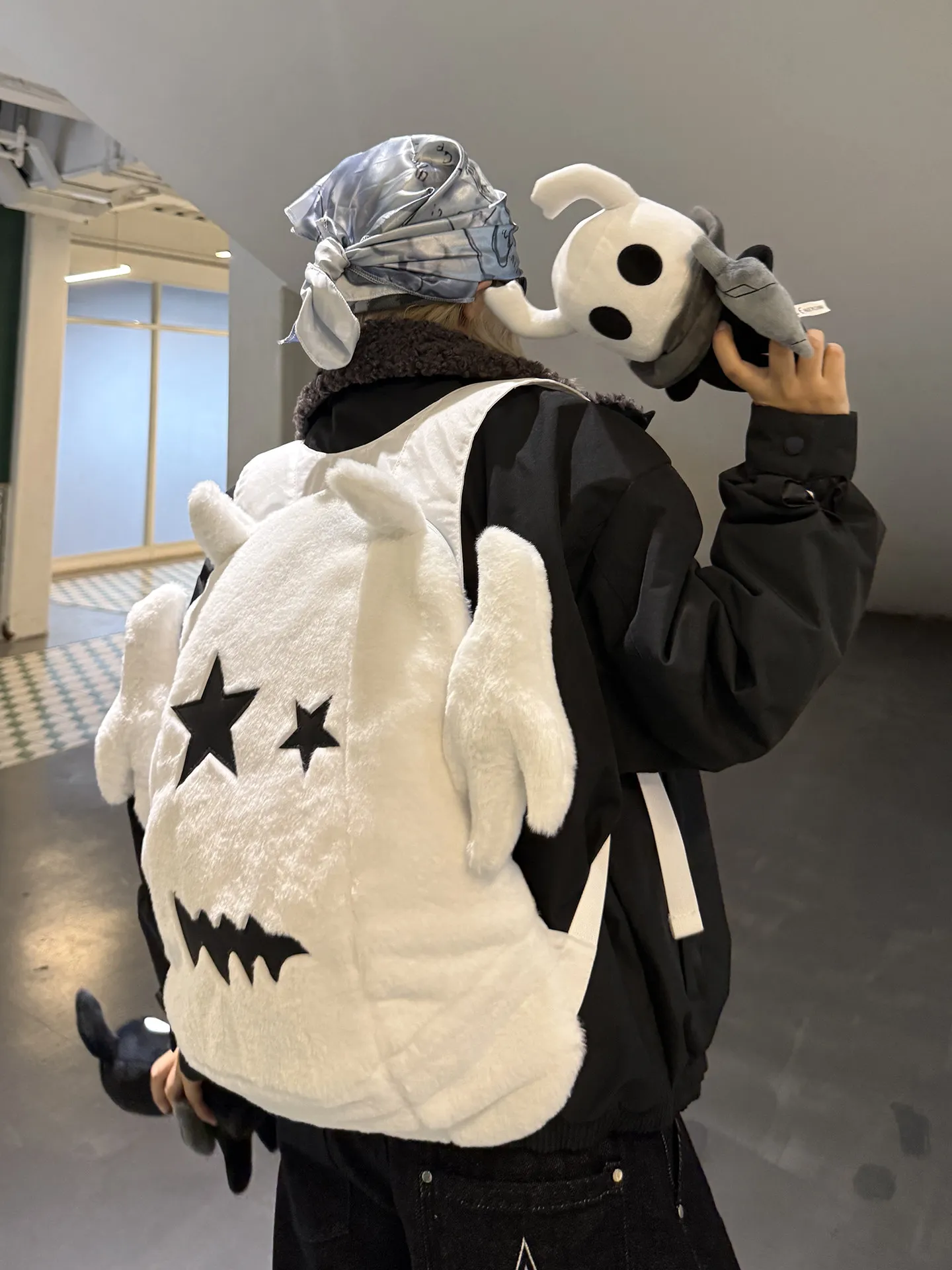 Autumn And Winter Fashion New Cotton Fabric Plush Women Bag Creative Personalized Ghost Wing Appearance Design Student Backpacks