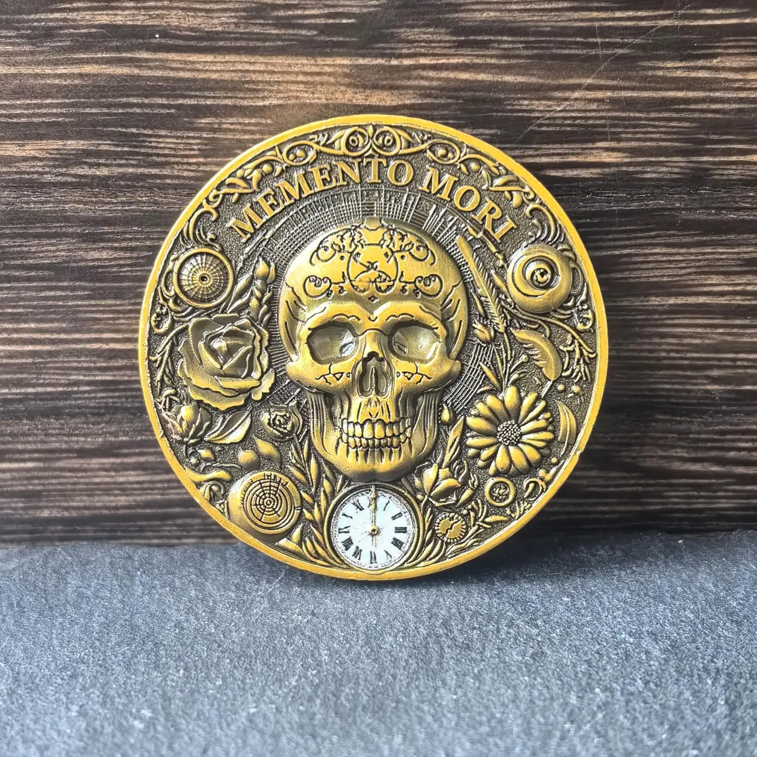 عملة تحدي Memento Mori & Vivere - رمز تذكير Stoic للممارسة اليومية، هدية مثالية لليقظة الذهنية والانعكاس.