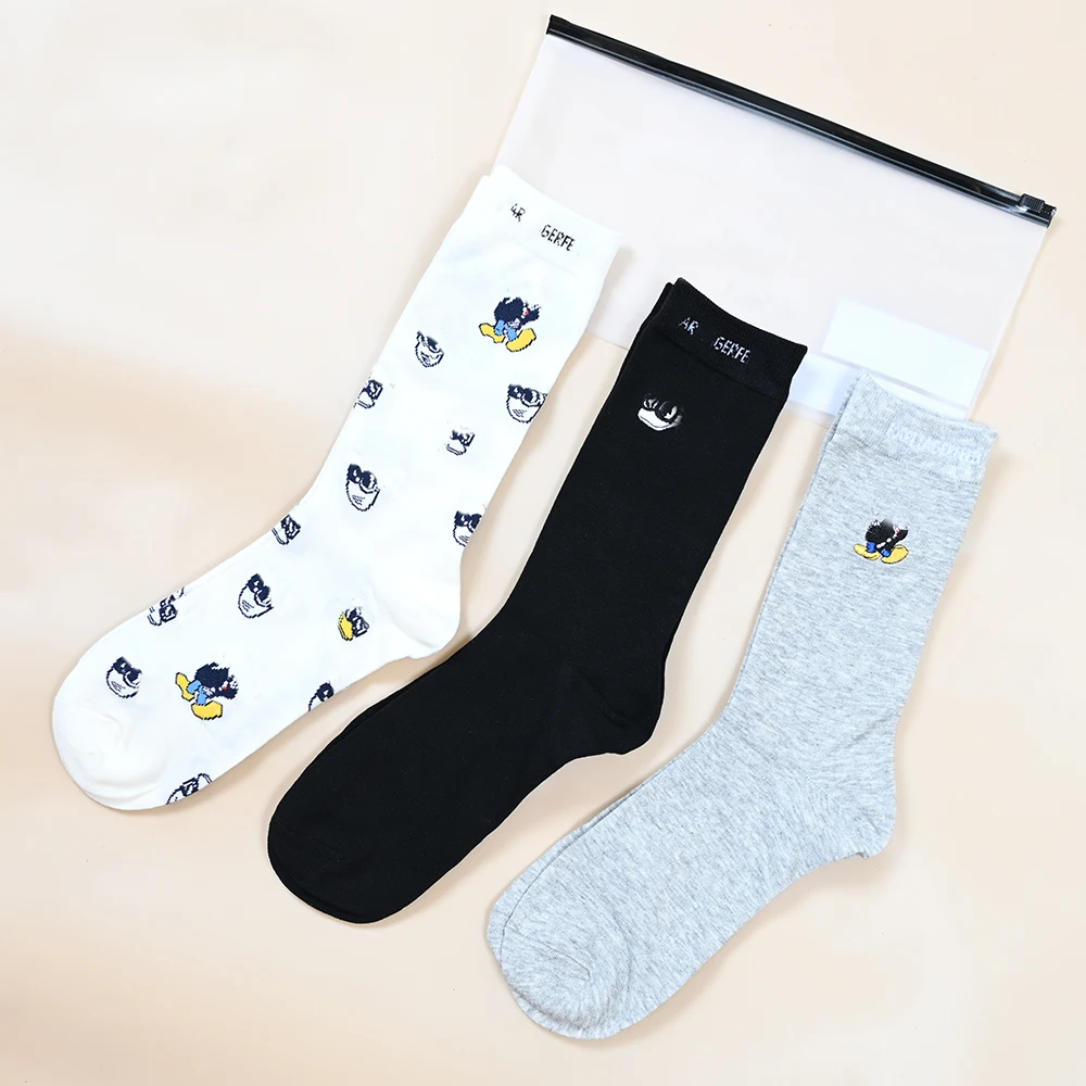 

Cotton Cartoon Embroidered Letter Mid-Calf Socks 3 Pairs Set Color Woven Sports Style Suitable for Men And Women