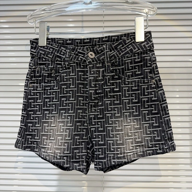 2025 여름 신상 트렌디 슬림핏 슬리밍 A라인 반바지 니치 핫걸 텍스처 패턴 그라데이션 패션 데님 반바지