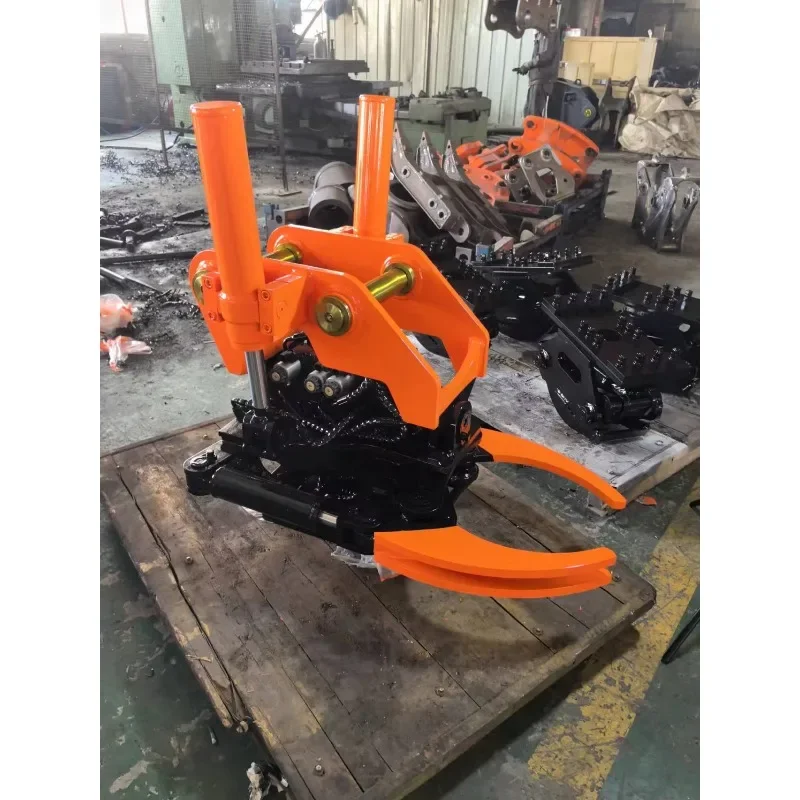 Construction Computer-Controlled Excavator Tiltrotator with Efficient Quick Hitch Feature