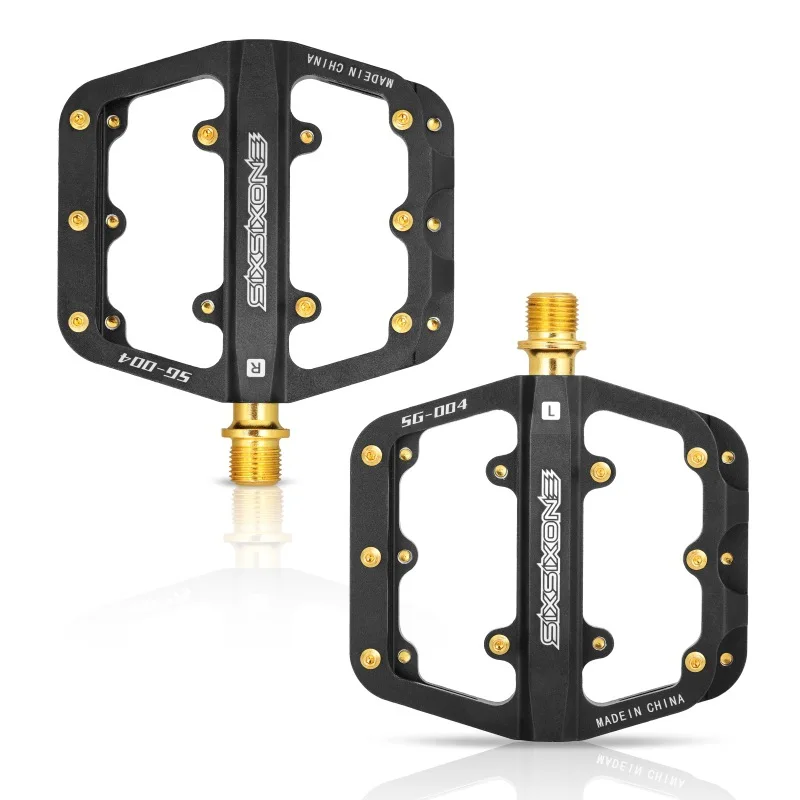 Bicycle pedals, CNC aluminum alloy triple-bearing bearing pedals, mountain and road bike pedals