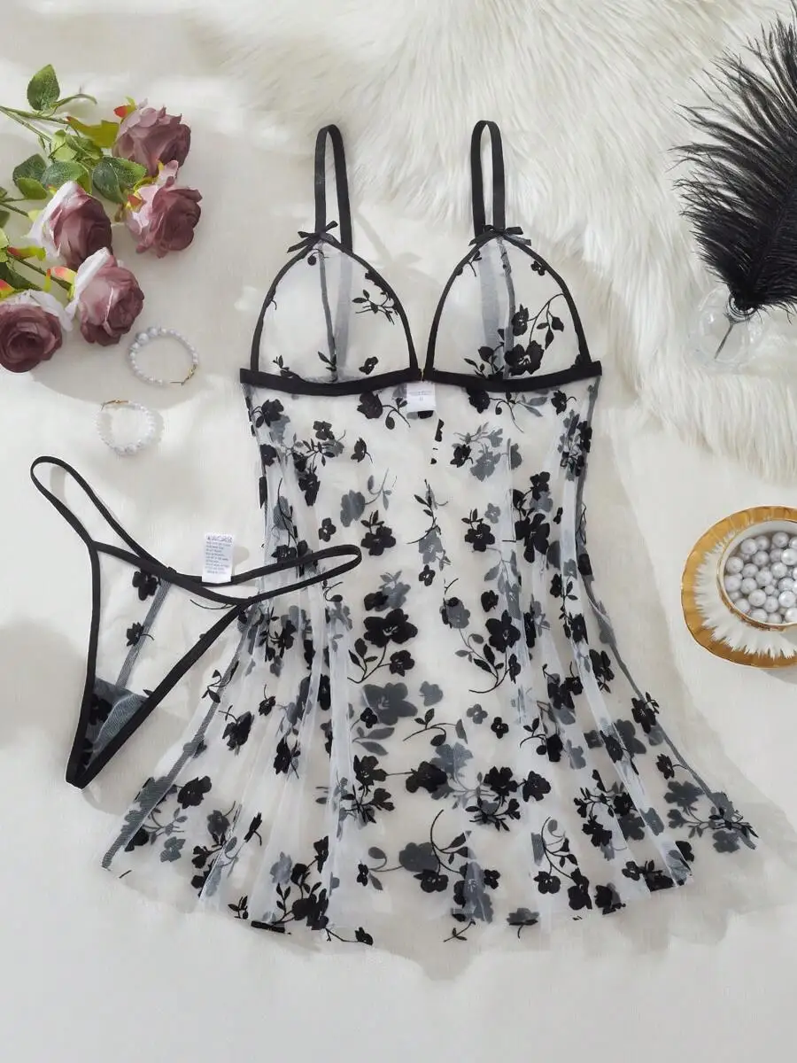 

2-Piece Women's Sheer Floral Mesh Lingerie Set with Front Closure
