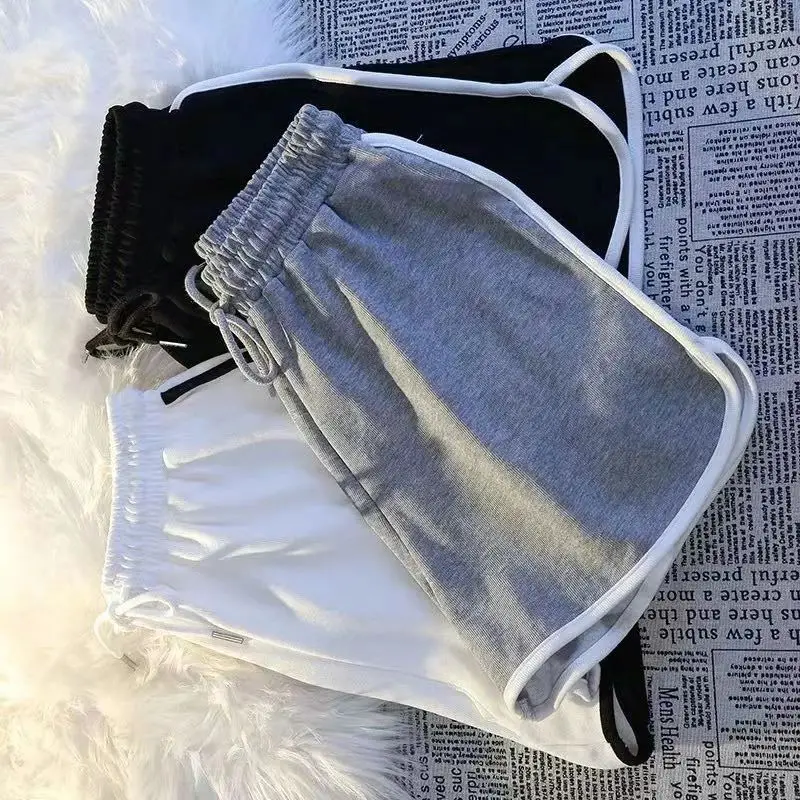 2025 Striped Sports Shorts Women Korean Fashion Casual Mini Shorts Summer Simple Loose Wide Leg Shorts Ladies New