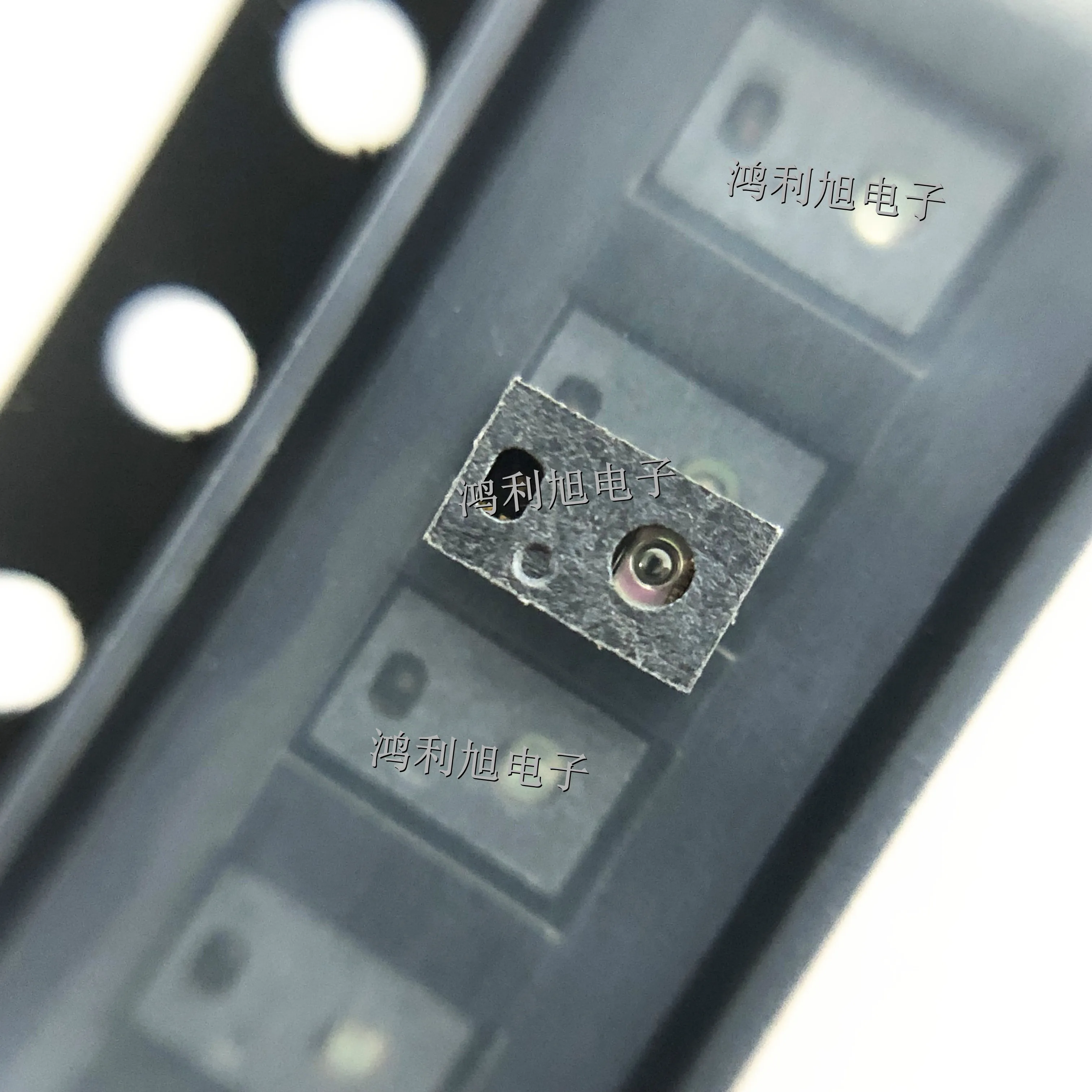 

5PCS/Lot TMF8801-1B TMF8801-1BM Time-of-Flight Sensor Digital-OUT 2500mm 8-Pin OLGA T/R - Tape and Reel