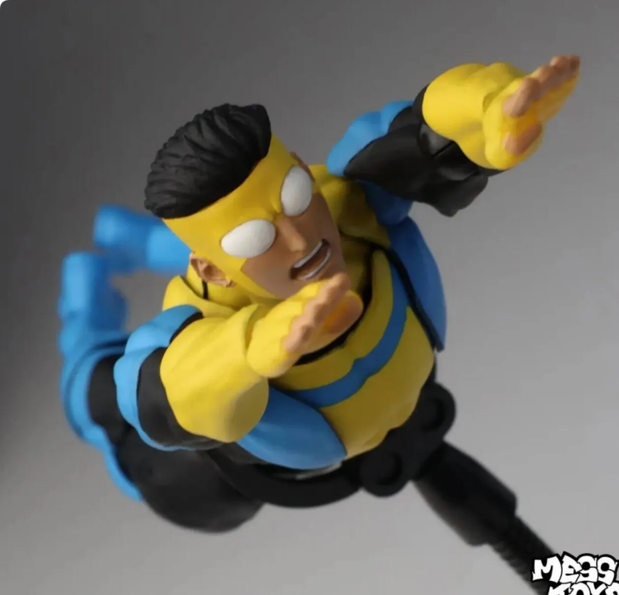 Mess Toys Invincible Action Figure Mark Grayson Classic First Suit Blue-Black New Suit Toys Collectibles For Hobby Halloween