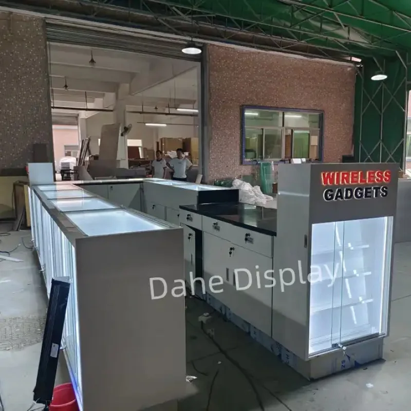 custom.Custom Cell Phone Accessories Display Showcase Mobile Phone Display Cabinet Shopping Mall Phone Cases Kiosk