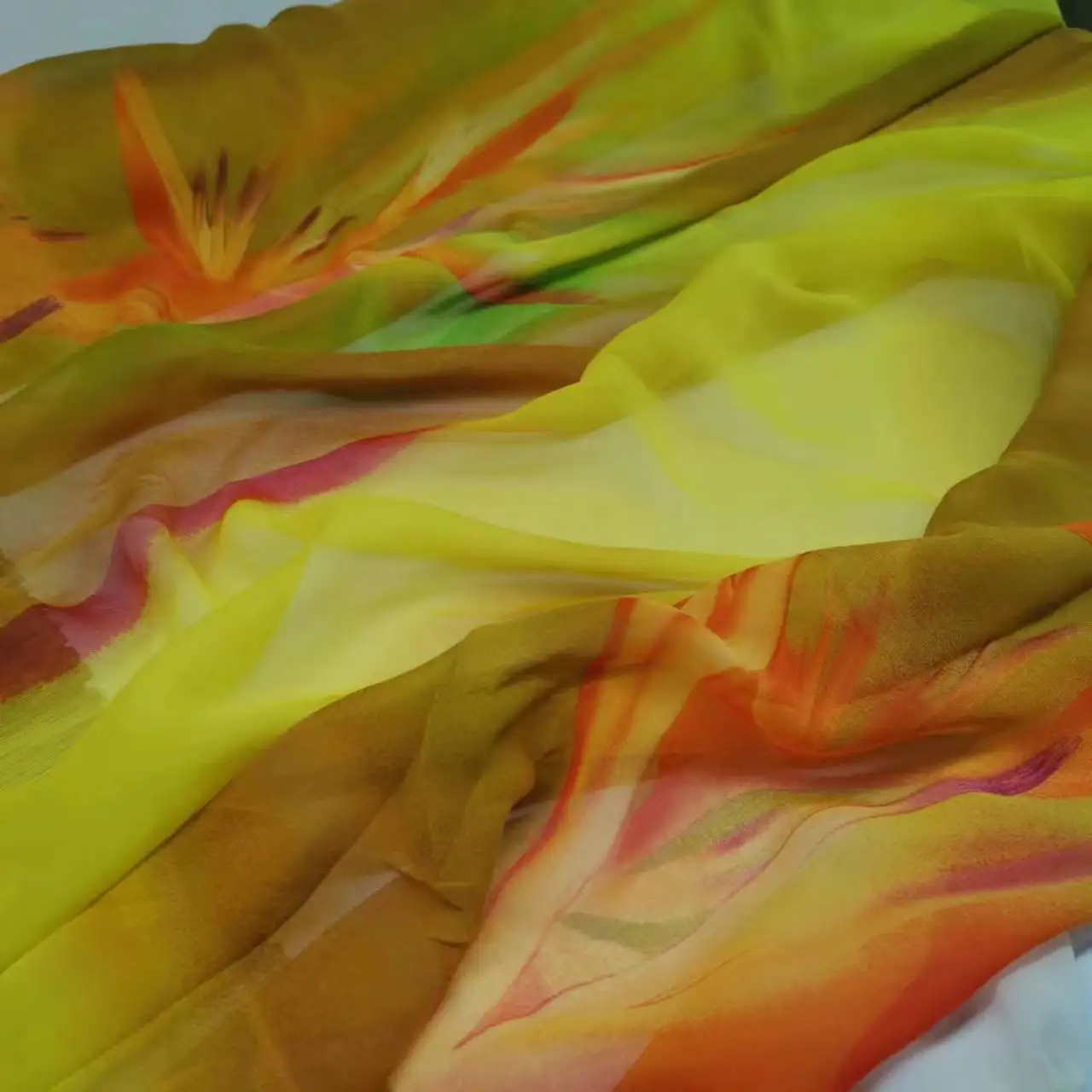 Floral Pure Silk Georgette On Sale 8mm Breathable Quality Dress Gown Natural Fabric DIY Sewing Tissue