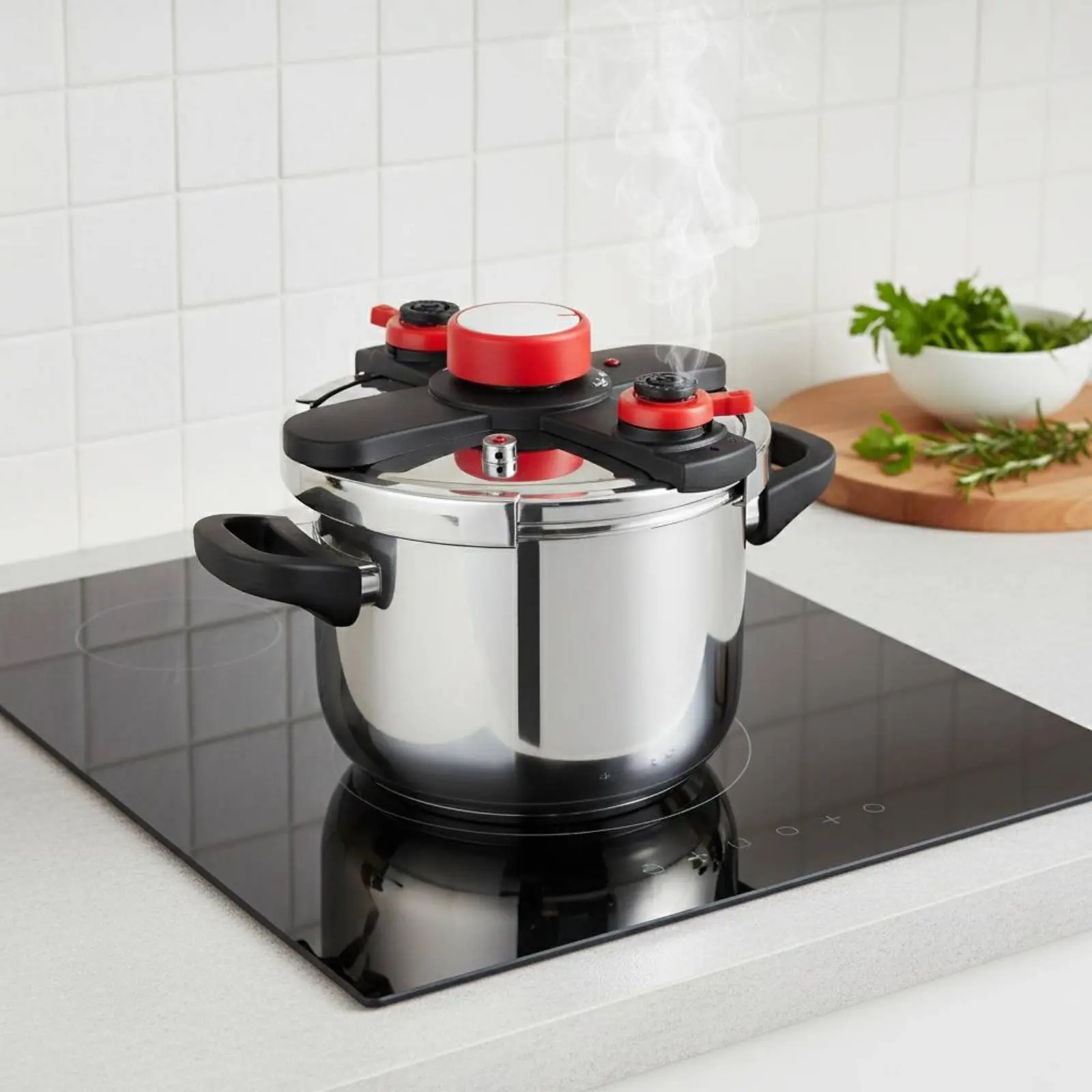 

Burst-resistantProof Pressure Cooker 6 Safety Protections Stovetop Pressure Cooker Cookware Fast Cooking Single-Hand Locking