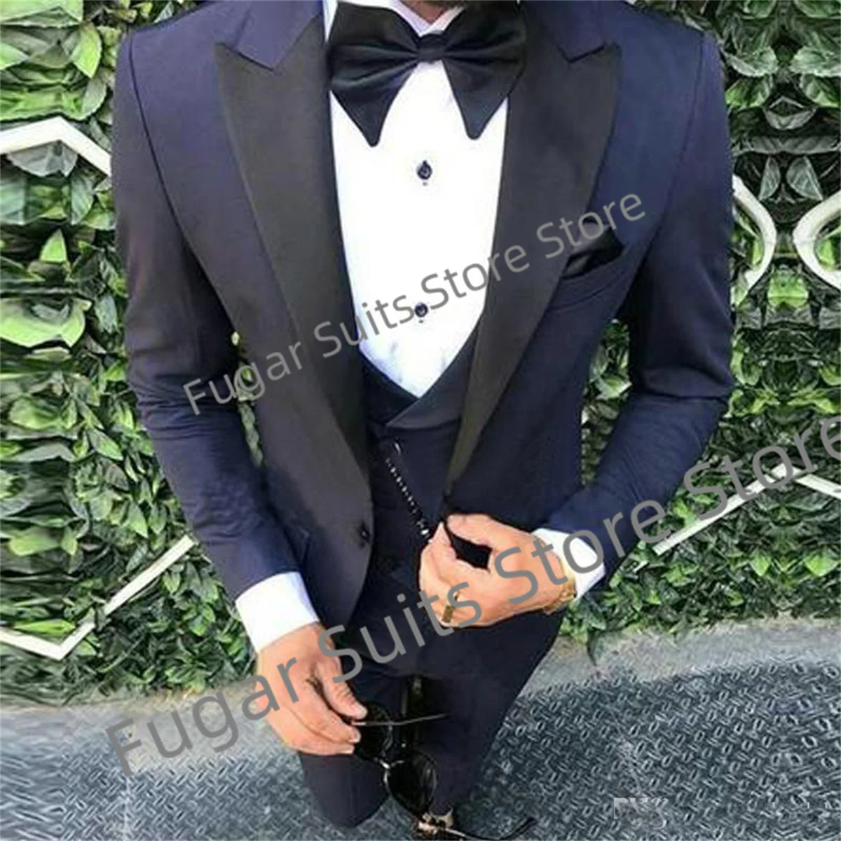 Fashion Navy Blue Wedding Men Suits Slim Fit Peak Lapel Groom Formal Tuxedo Party3Pieces Sets Business Male Blazer Costume Homme