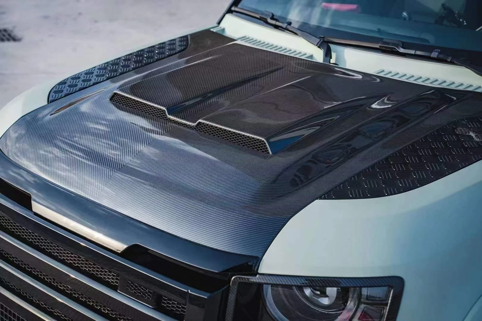 Suitable For Land R… - image