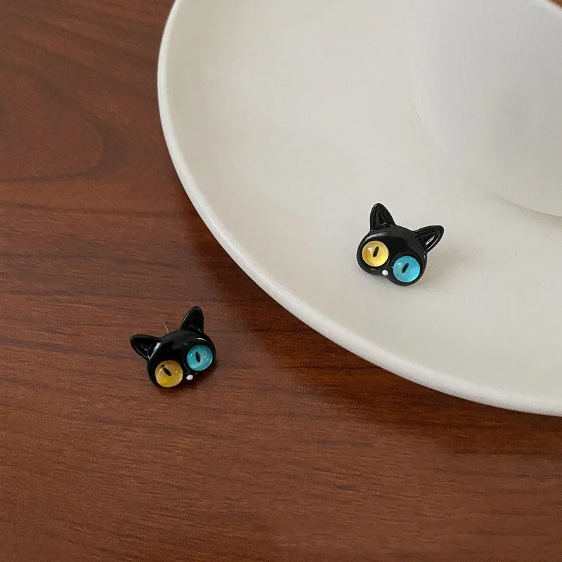 Kiss Jewelry Cute Goth Monster Eyes Piercing Stud Earrings Women New Korean Fashion Y2K Sweet Different Car Eyes Earring Brincos