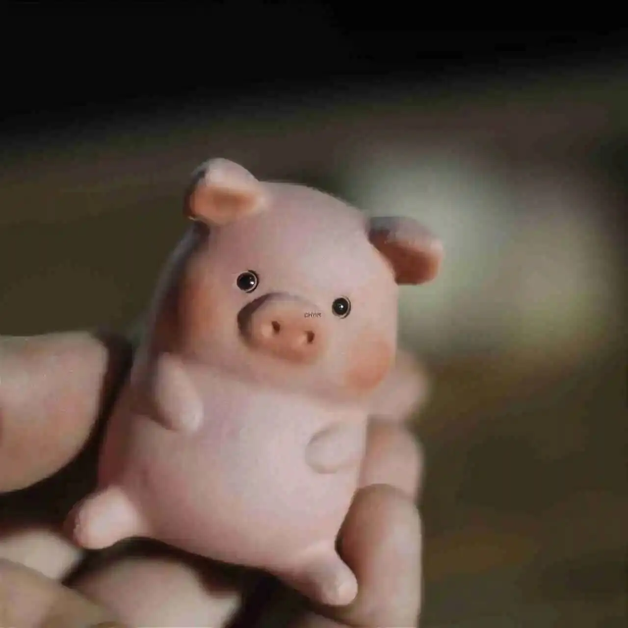 Zisha Clay Tea Pet Pig Ornament Wealth-Attracting Kissing Little Pig Lulu Pig Handmade Lucky Pig Zodiac Pig Tea Play Nurturable