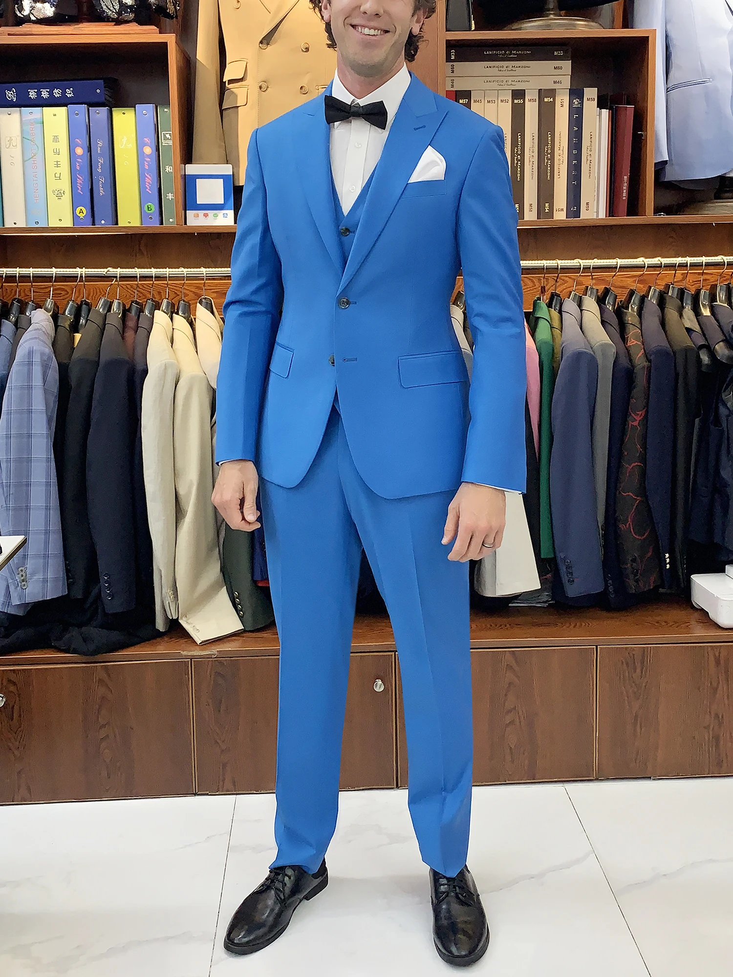

Men's Groom's Wedding Blue Three Piece Daily Business Set