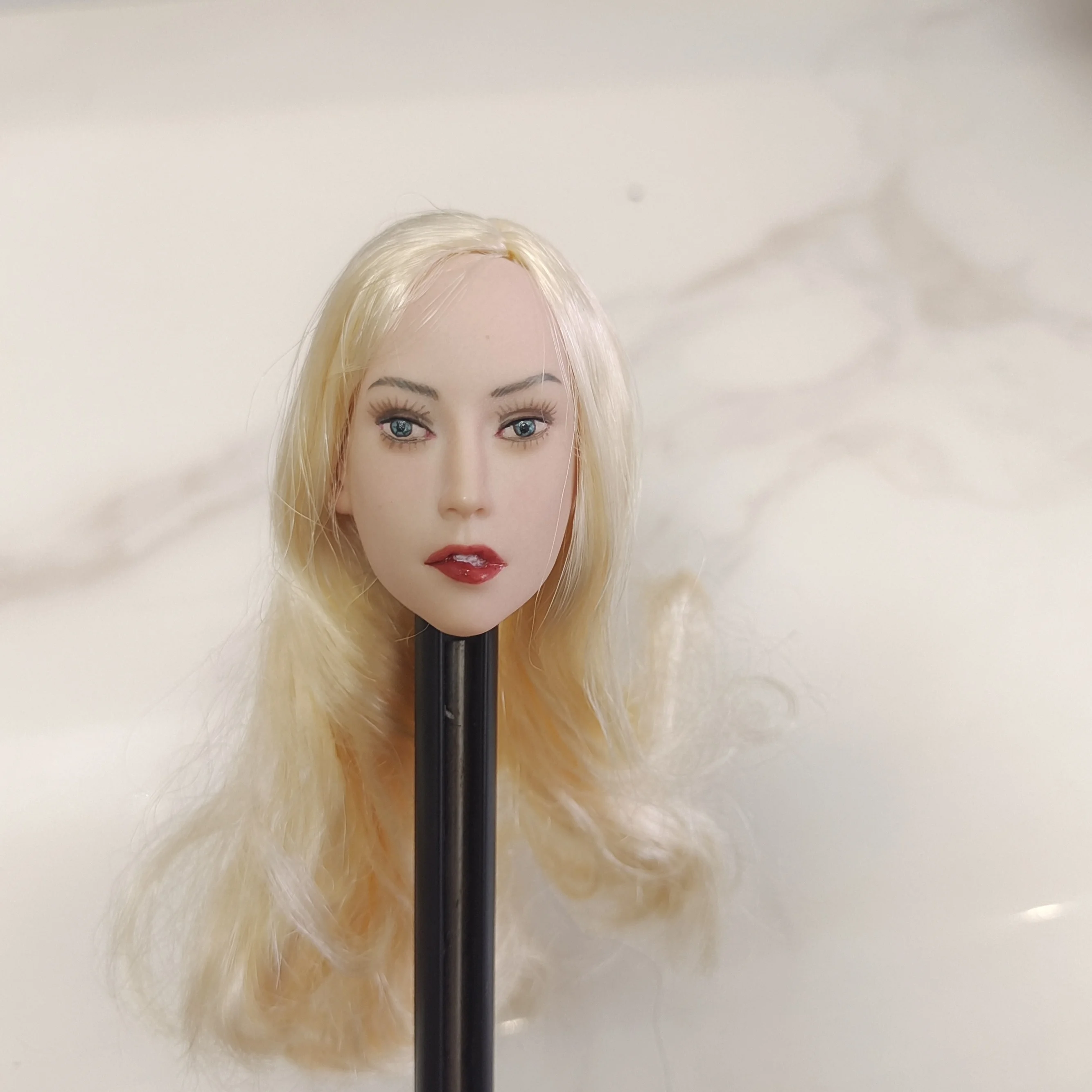 

1/6 Long Face Girl Head Carving Fit 12inches Pale Skin Figure