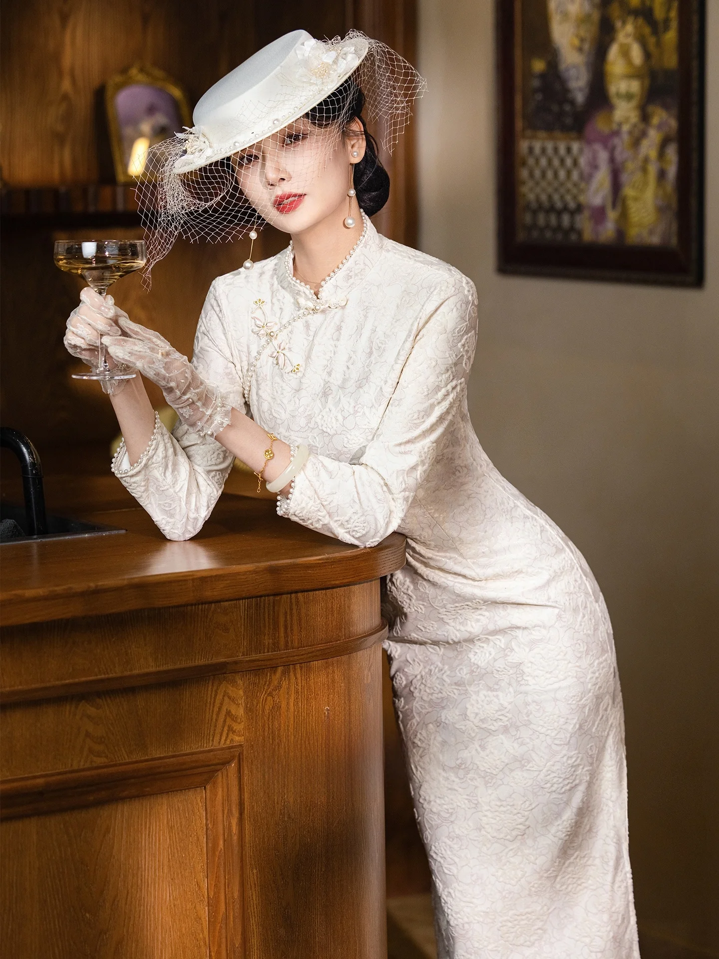 

Белое длинное платье в ретро-стиле для повседневной носки, красивый дизайн, традиционный китайский костюм для женщин невысокого роста