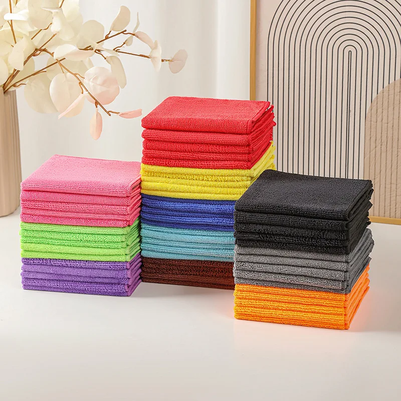 In the kitchen, wash dishes, absorb water without shedding hair, wipe the table, wash the vehicle, scouring cloth.