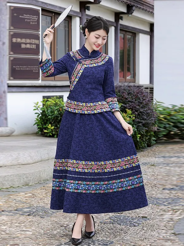 Elegant Ethnic Women's Spring Autumn Embroidered Collar Side Button Tang Suit Skirt Two Piece Set Traditional Chinese Fashion