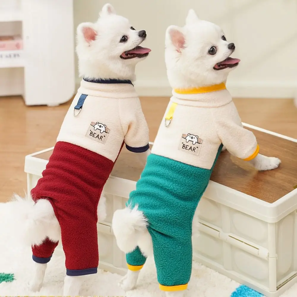 Warme hondenjumpsuit Cartoon beerpatroon Kleurblokkerende hond Vierpotige broek met D-ring Opstaande kraag Puppy harnasjas