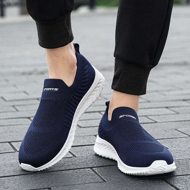 Men Shoes Lightweight Sneakers Men Fashion Running Shoes Breathable Slip On Wear-resistant Men Sneakers Zapatillas Hombre